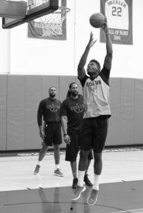 火箭队生活照,揭秘赛场外的温馨时光